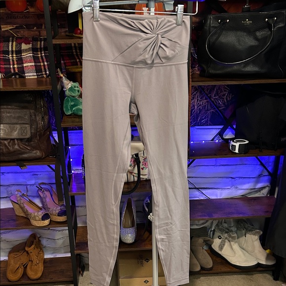 lululemon athletica Pants - lululemon athletica Light Gray Leggings
